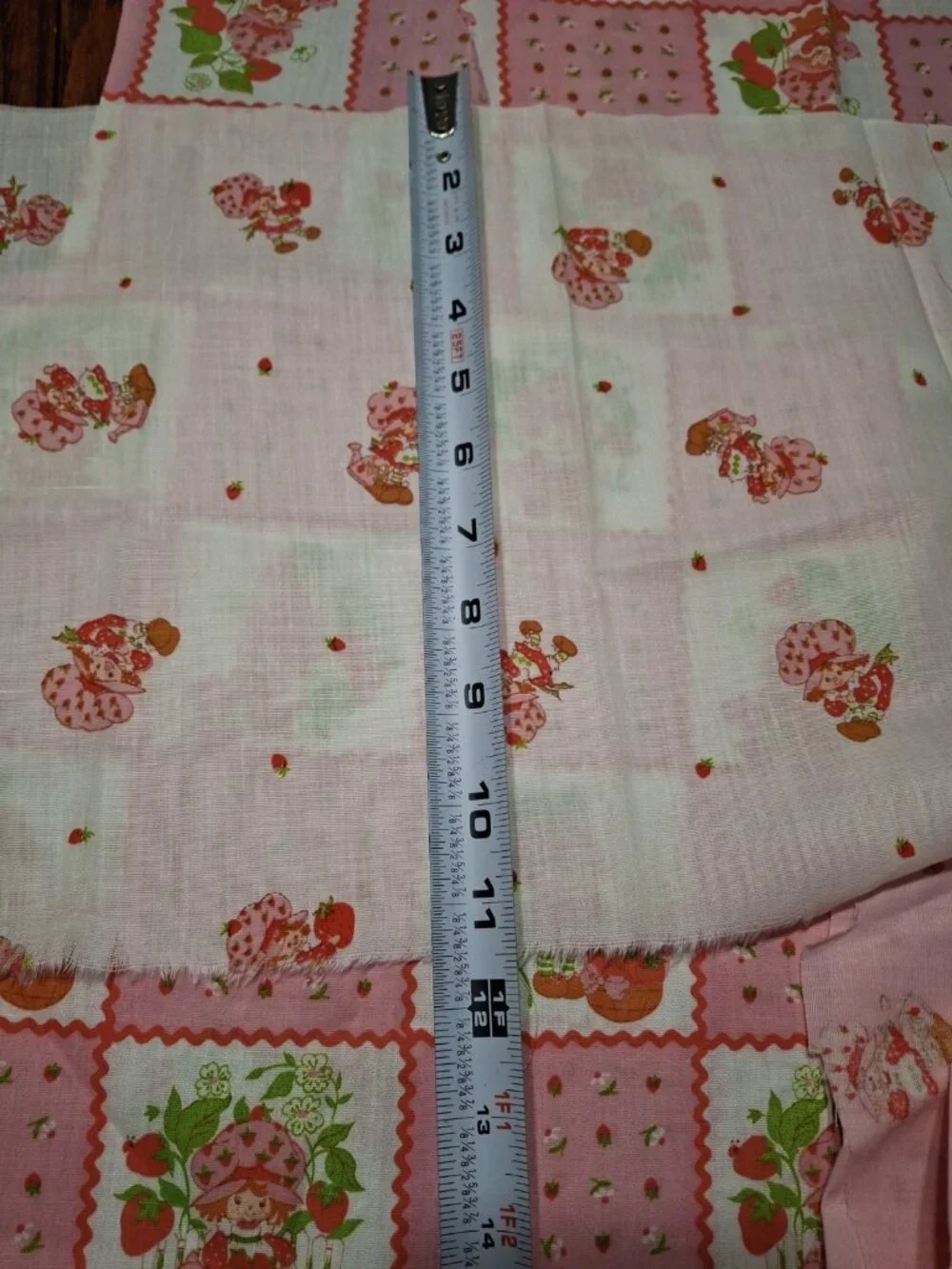 Vtg Strawberry Shortcake Cotton Fabric -Scraps-Pink Yellow White -